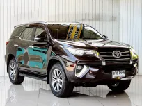 TOYOTA FORTUNER 2.8 V 2WD ปี 2017 โฉม ปี15-ปัจจุบัน