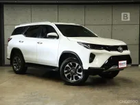 2023 Toyota FORTUNER 2.4 Leader V SUV AT ไมล์แท้ 4 หมื่น Warranty5 ปี 150,000KM B7112