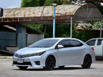2014 Toyota  Corolla Altis AT 16 ตัว G Sport. รถเก๋ง 4 ประตู 