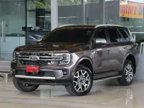 Ford Everest 2.0 Titanium plus ปี2023 สภาพป้ายแดง ไมล์3x,xxxโล รถบ้านมือเดียว มีWarrantyศูนย์ ฟรีดาว