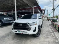 ขายรถกระบะ Toyota Hilux Revo 2.4 Prerunner ปี 2022 สภาพดี ไมล์น้อย