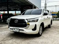 Toyota Revo Smart Cab 2.4 Entry Z Edition เกียร์ธรรมดา ปี 2022 ผ่อนเริ่มต้น 7,*** บาท