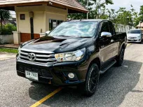 Toyota Revo Smart Cab 2.4 E Prerunner เกียร์ธรรมดา ปี 2016 ผ่อนเริ่มต้น 6,*** บาท