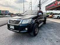 Toyota Vigo Champ Smart Cab 2.5 E Prerunner เกียร์ธรรมดา ปี 2013 ผ่อนเริ่มต้น 4,*** บาท