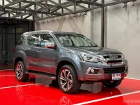2018 ISUZU MUX 3.0 4WD รุ่น TOP สุด รถสภาพสมบูรณ์พร้อมใช้งาน เข้าศูนย์ทุกระยะ ไม่เคยมีอุบัติเหตุครับ