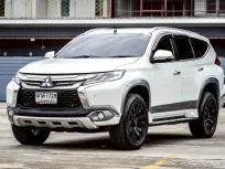 Mitsubishi Pajero Sport 2.4 4WD ปี 2015 ราคาพิเศษสุด!