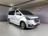 2019 HYUNDAI H-1 2.5 DELUXE AT