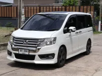 ขายรถ Honda STEPWGN SPADA 2.0 Hybrid ปี2013 Wagon 