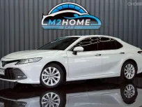 TOYOTA CAMRY 2.5 HYBRID AT ปี 2019 สีขาว