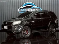TOYOTA FORTUNER 3.0 V 4WD AT ปี 2013 สีดำ