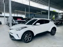 TOYOTA CH-R 1.8 HV HI HYBRID ปี 2019 รถสวย มือแรกออกห้าง ไมล์น้อย 6 หมื่นโล TOP สุด รับประกันตัวถัง