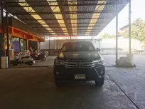 2017 Toyota Hilux Revo 2.8 รถกระบะ 