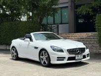 2015 BENZ SLK CARBON LOOK รถมือเดียวออกป้ายแดง วิ่งน้อย ประวัติ SERVICE ครบ รถไม่เคยมีอุบัติเหตุครับ