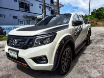 Nissan Navara NP300 King Cab 2.5 Calibre E Black Edition ปี 2019จด2020 ผ่อนเริ่มต้น 5,xxx บาท