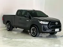 Toyota Revo Smart Cab 2.4 Entry Z Edition เกียร์ธรรมดา ปี 2020 ผ่อนเริ่มต้น 6,xxx บาท