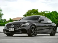 Benz C200 Coupe AMG สีเทาเข้ม ปี 2019  เครื่อง 2,000 cc. ราคาถูกที่สุดในตลาดตอนนี้เลย