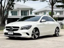 Mercedes-Benz CLA-Class CLA200 2018 รถหรู พร้อมใช้งาน มือเดียว ป้ายแดง  