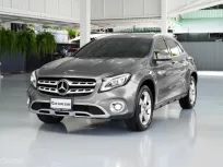 2019 Mercedes-Benz GLA-Class 1.6 GLA200 SUV 