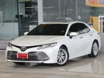 Toyota CAMRY 2.5 G ปี 2019 รถบ้านมือเดียว ใช้น้อยเข้าศูนย์ตลอด สวยเดิมทั้งคัน ยางสวย ออกรถ0บาท
