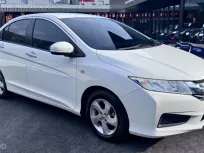 Honda CITY 1.5 i-VTEC 2015 ราคาพิเศษ รถสวยพร้อมใช้งาน ไมล์น้อย  