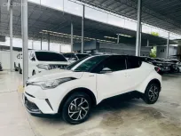TOYOTA CH-R 1.8 HV HI HYBRID 2019 รถสวย มือแรกออกห้าง สภาพพร้อมใช้ ไมล์น้อย TOP รับประกันตัวถังสวย