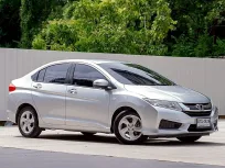 2015 Honda CITY 1.5 i-VTEC รถเก๋ง 4 ประตู เจ้าของขายเอง