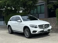 2017 BENZ GLC 250D รถศูนย์Benz Thailand  วิ่งเพียง 55,000 km รถเข้าศูนย์ตลอด ไม่เคยมีอุบัติเหตุครับ