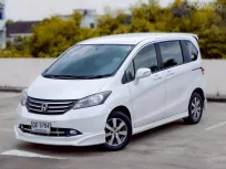Honda Freed 1.5 SE 2010 สภาพสวยพร้อมใช้งาน มือเดียวป้ายแดง  ไมล์น้อย 