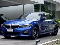2020 BMW 3 Series 2.0 330e รถเก๋ง 4 ประตู รถสวย ประว้ติดี รถคุณหมอใช้  