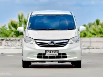 Honda Freed 1.5 SE ปี 2013 รถครอบครัวสุดคุ้ม