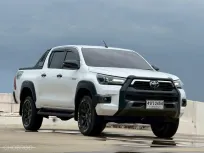 TOYOTA Hilux Revo Rocco 2.4 Prerunner Double Cab 2WD ปี 2023 