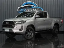 TOYOTA HILUX REVO SMART CAB 2.4 PRERUNNER MID AT ปี 2022 จด 2023 สี เทา