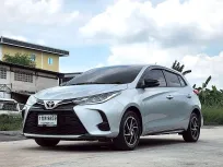 Toyota Yaris 1.2 High รุ่นท๊อปสุด A/T ปี 2020