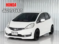  Honda JAZZ 1.5SV i-VTEC รถเก๋ง 5 ประตู รถสภาพดี มีวารันตี