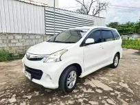 Toyota Avanza 1.5s ปี 2013 มือเดียวป้ายแดง
