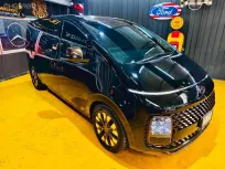 รถมือสอง Hyundai STARIA 2.2 Premium with Sunroof ปี 2023 คุณภาพเยี่ยม ไมล์น้อย มือเดียวป้ายแดง 