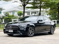 2021 Mercedes-Benz E-Class 2.0 E220d รถเก๋ง 4 ประตู รถบ้านแท้ ไมล์น้อย มือเดียวป้ายแดง  