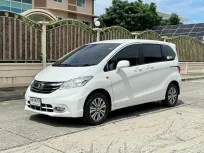 HONDA FREED 1.5 SE ปี 2013 สภาพนางฟ้า