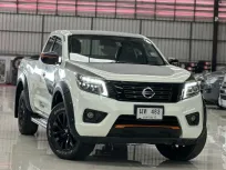 2019 Nissan Navara 2.5 Calibre Black Edition 