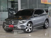 Mercedes-Benz GLC-Class 2.1 GLC250d 4WD ปี 18 รถบ้านมือเดียว ใช้น้อยเข้าศูนย์BENZตลอด สวยเดิม ฟรีดาว