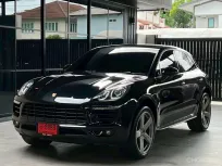 2017 Porsche Macan 2.0 PDK SUV รถบ้านแท้ ออกศูนย์ AAS ไมล์น้อย 70,000 km 