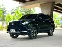 2022 Toyota Fortuner 2.4 LEGENDER BLACK TOP มือเดียวสวยจัด ไมล์น้อย