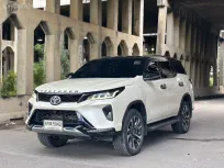 Toyota Fortuner 2.4 LEGENDER 2WD AT ปี 2021