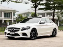 2018 Mercedes-Benz C-Class 2.0 C220d รถเก๋ง 4 ประตู รถบ้านมือเดียว 