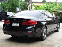 BMW 520d M Sport (G30) สีดำ ปี 2019 วิ่ง 10x,xxx km เครื่องยนต์ BMW Twin Poewer Diesel 2,000 cc