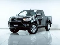 2B103 TOYOTA HILUX REVO 2.4 E SMART CAB MT 2016