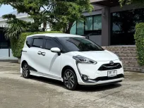 2022 TOYOTA SIENTA 1.5 V รถสภาพป้ายแดง วิ่งน้อยเพียง 50,000 กม ประวัติศูนย์ครบ รถไม่มีอุบัติเหตุครับ