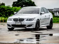 2004 BMW 5 Series 2.5 523i รถเก๋ง 4 ประตู 