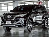 2016 Toyota Fortuner 2.8 V SUV ฟรีดาวน์