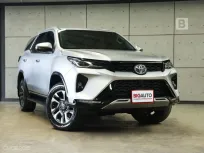 2022 Toyota FORTUNER 2.4 Leader V 4WD SUV AT ไมล์แท้ 8 หมื่น Warranty 5 ปี 150,000 KM B4843
